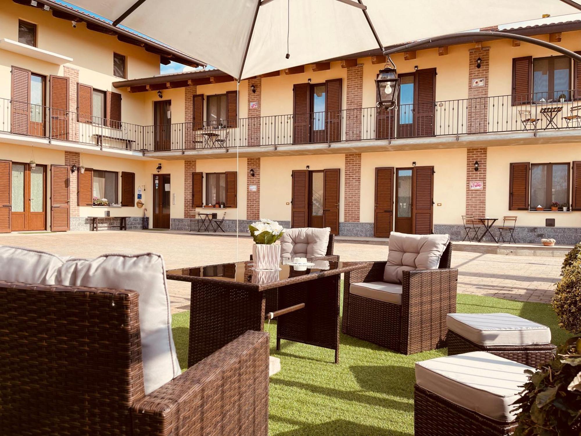 Agriturismo Cascina Mariale Albiano D'Ivrea Екстер'єр фото